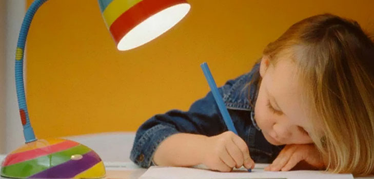 Neskuchnaya studie: hur man korrekt utrusta studentens arbetsplats