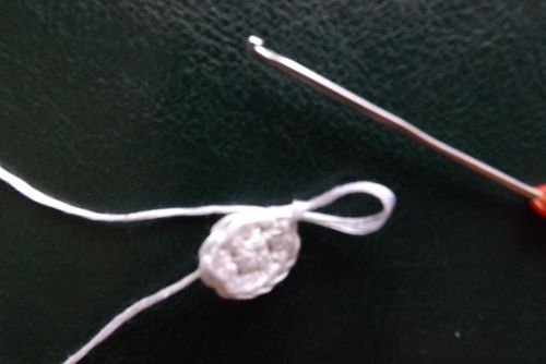 Stickad Panda Toy med dina egna händer