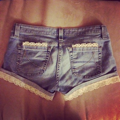 Hur man gör jeans från shorts