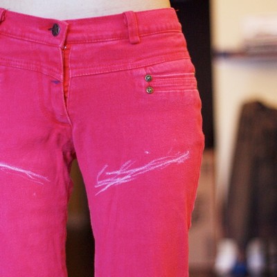 Hur man gör jeans från shorts
