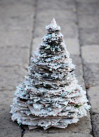 Hur man gör ett julgran från papper Hur man gör ett julgran från papper