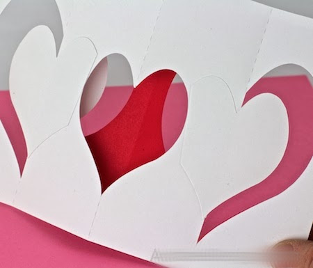 Vi gör en vacker volymetrisk valentin den 14 februari - en mästarklass med ett foto