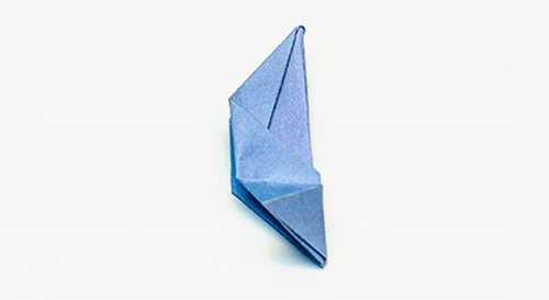 Hur man gör en origamiblomma med egna händer