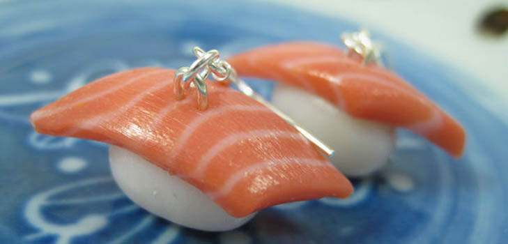 Hur man gör örhängen-sushi från polymerlera