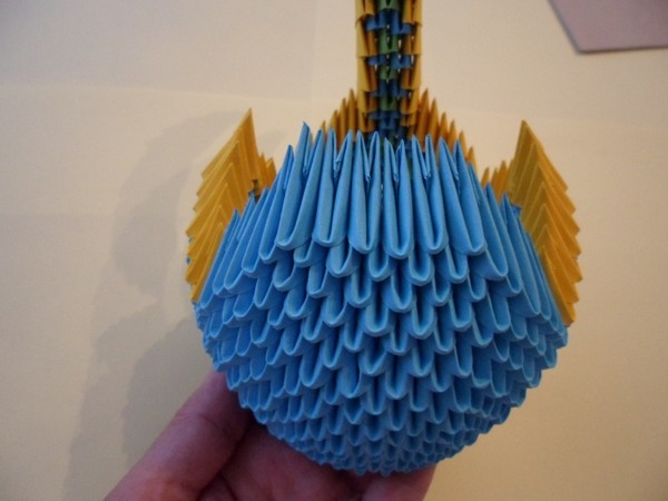 Hur man gör en svan origami från moduler - steg för steg instruktion med bilder och videor