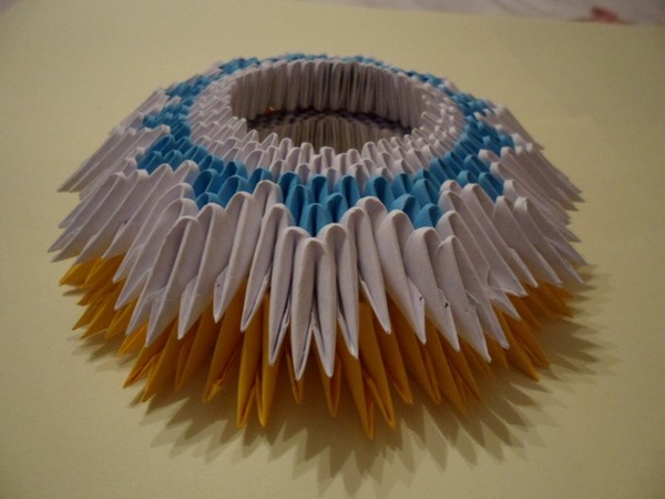 Hur man gör en svan origami från moduler - steg för steg instruktion med bilder och videor