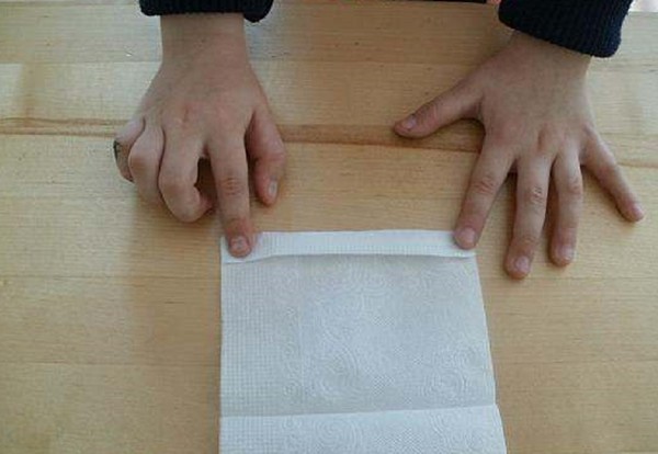Present till mors dag med egna händer - huvudklasser för dagis och grundskola