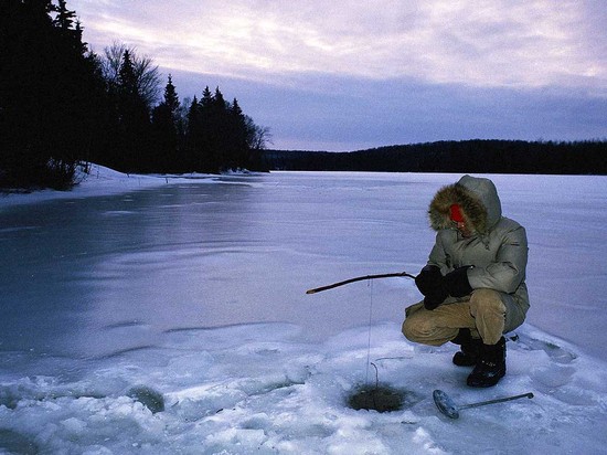 Fisk stora och små: de bästa platserna för fiske på Krim