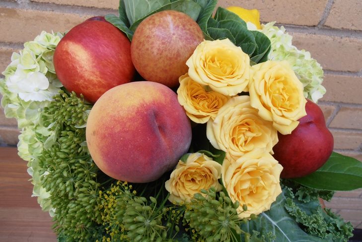 Själv en blomsterhandlare: 5 höstbuketter med grönsaker och frukter