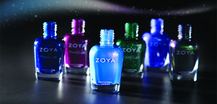 Glitter av pärlor i den festliga samlingen av lack Zoya Enchanted 2016-2017