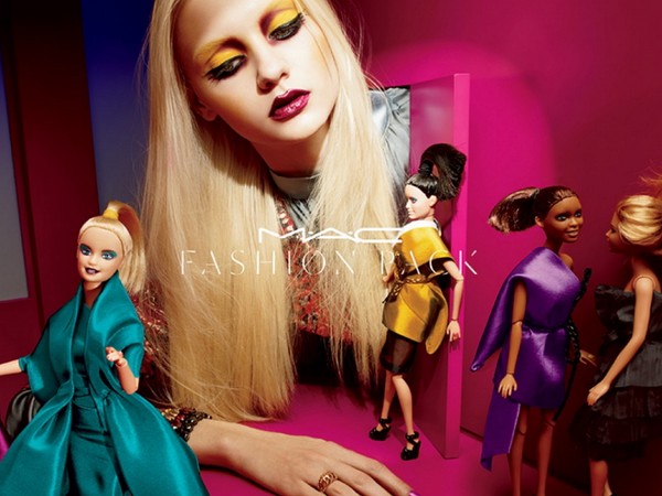 Hur Barbie: Sommar Makeup Collection MAC Fashion Pack 2016