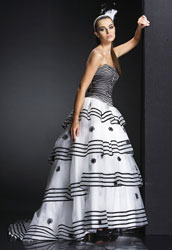 Hur man väljer en klänning på prom 2010? Hur man väljer en klänning på prom 2010?
