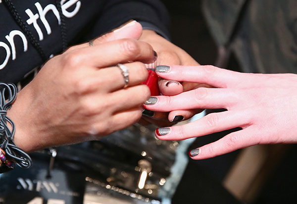 Manicure haute couture TOP-3 nagelidéer från designers