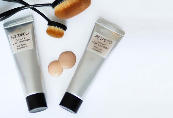 Hemligheten med perfekt hud: en samling smink Artdeco Cover & Correct