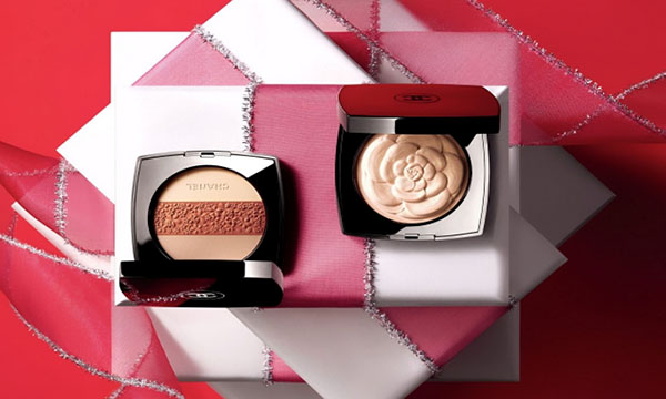 Magnifik trio: nyheter Chanel för glänsande smink