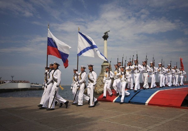 Grattis på Navy-2016-dagen - kort och rolig i vers och prosa. Festligt program för marindagen 2016 i Moskva, St Petersburg, Kronstadt, Sevastopol, Novorossiysk