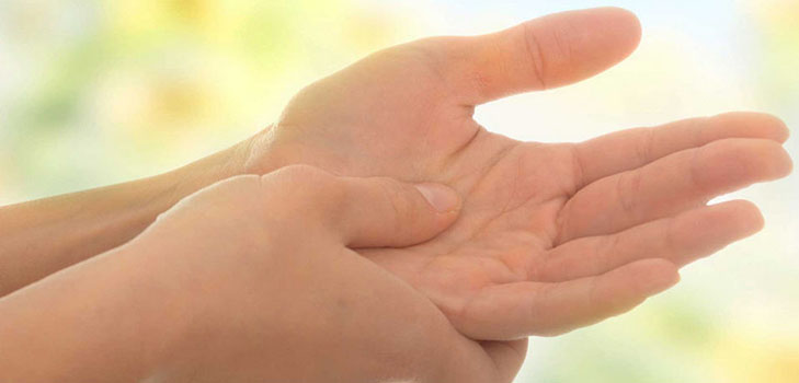 Vad känns din vänstra handflata?