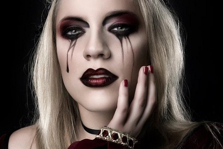Hur man gör upp för Halloween hemma