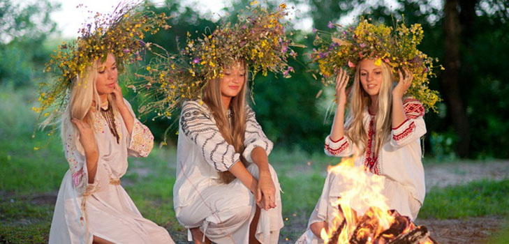 Vad är antalet Ivan Kupala år 2016? Vilka förmögenheter, ritualer, traditioner är förknippade med semestern? Vad man ska göra på Ivan Kupala, grattis