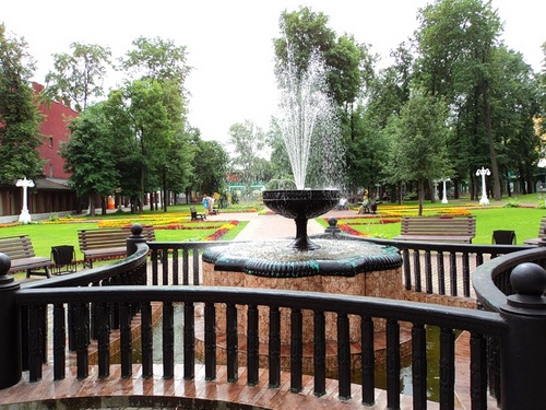 TOP-7 av de vackraste platserna i Moskva för promenader och fotoskott