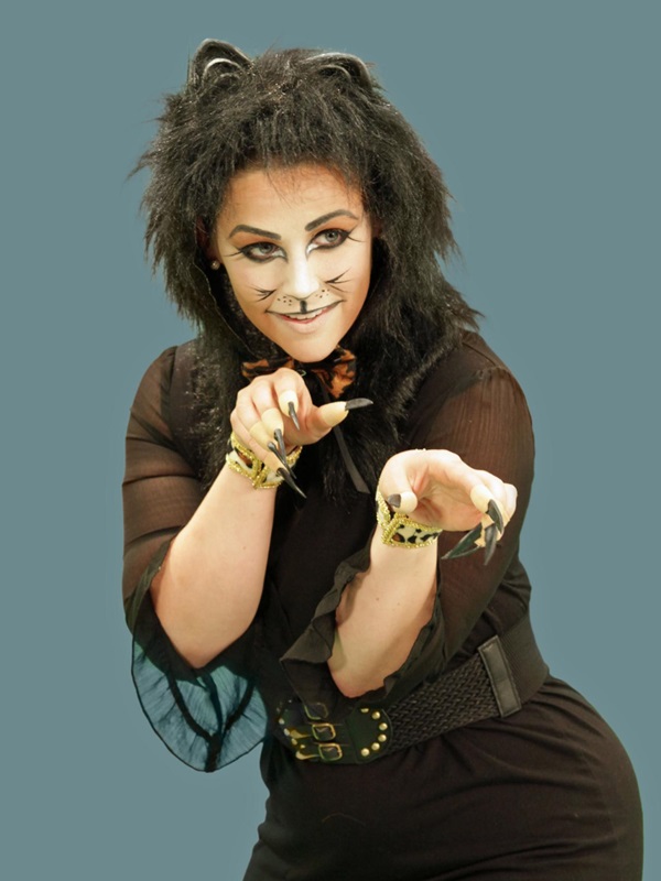 Scary makeup för Halloween med egna händer för tjejer och tjejer