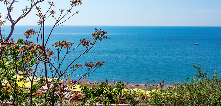Vädret i Anapa i april 2017