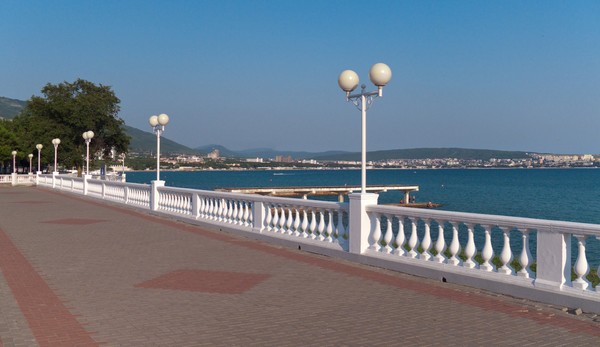 Vad kommer det att vara i Gelendzhik i september 2016? Prognos för hydrometeorologiska centrum på väder och vattentemperatur i Gelendzhik för september och recensioner av turister