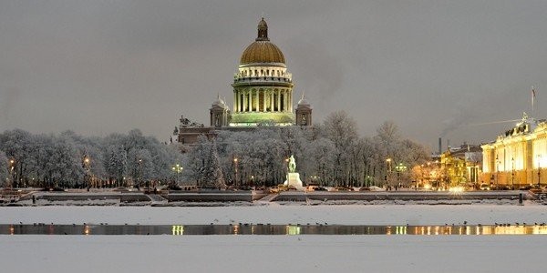 Vädret i S: t Petersburg i november 2016 - den mest exakta prognosen för början och slutet av månaden