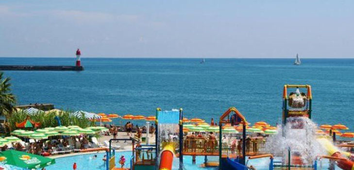 Vad kommer vädret att vara i Sochi i juli 2016? Prognos för hydrometeorologiska centrum på väder och vattentemperatur i Sochi i juli