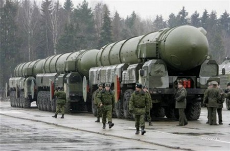 Grattis på Missile Force Day i vers och prosa