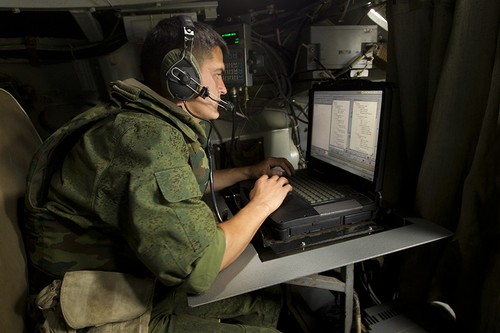 Grattis på Military Communications Day i vers och prosa