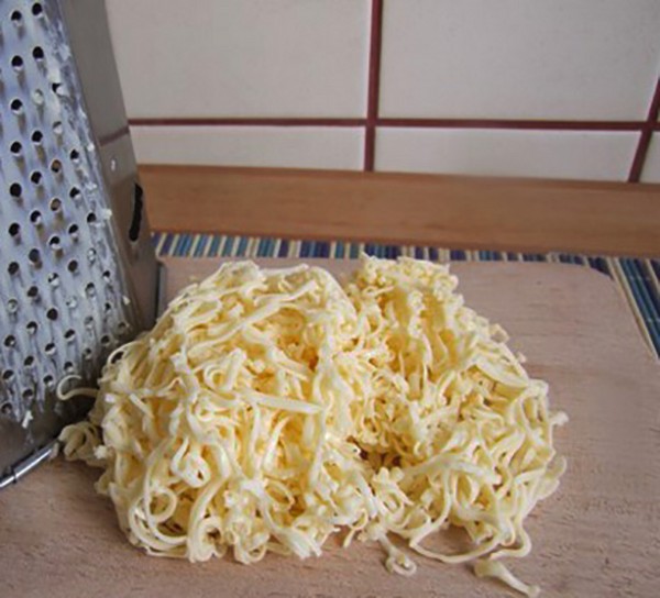 Recept med ett foto av en blygsam men välsmakande meny, eller Vad du kan äta i posten före påsk