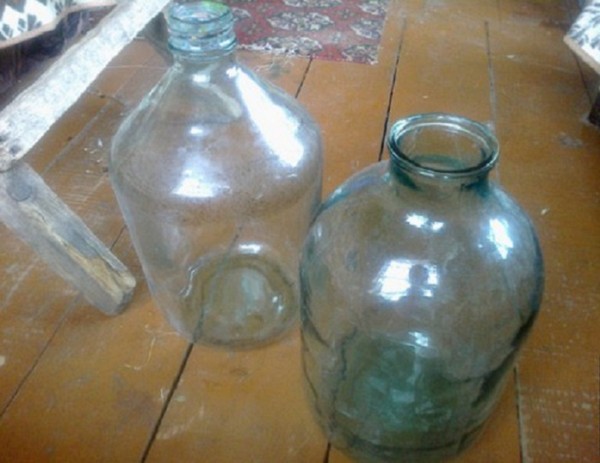 Hemlagat körsbärsvin, ett enkelt recept med vodka, utan jäst. Hur man gör körsbärsvin hemma med en handske Hemlagat körsbärsvin, ett enkelt recept med vodka, utan jäst. Hur man gör körsbärsvin hemma med en handske
