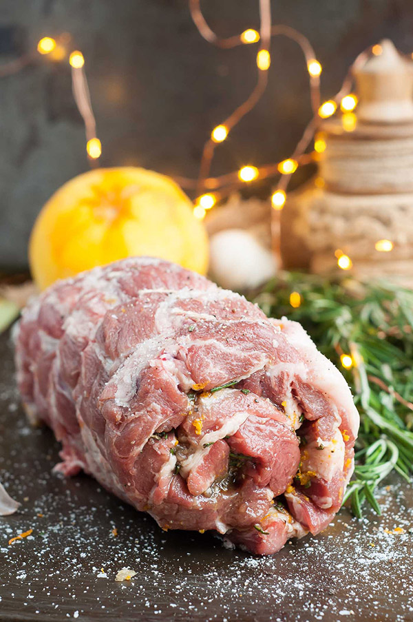 Hett för det nya året 2017 - steg för steg recept med bilder av läckra första och andra rätter