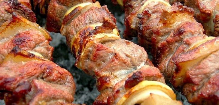 Hur man lagar en lamm shish kebab