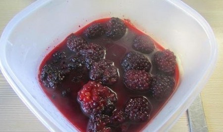 Hur man gör en grädde för Cappeycakes: Recept för smör, choklad och proteinkräm
