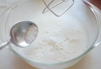 Hur man lagar meringue, ett gott recept med ett foto
