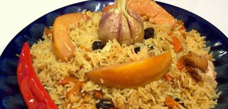 Hur man lagar en läcker pilaf med kyckling?