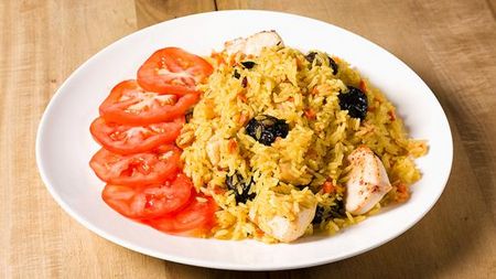 Hur man lagar en läcker pilaf med kyckling?
