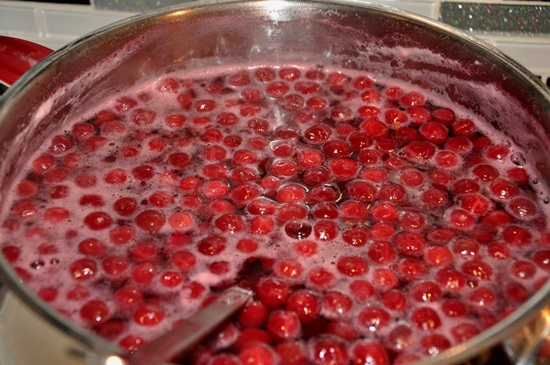 Doftande kompott från körsbär till vintern - recept