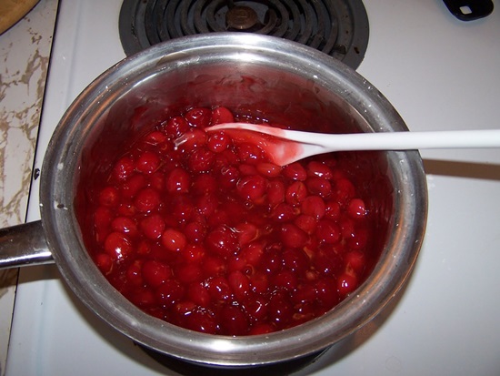 Doftande kompott från körsbär till vintern - recept