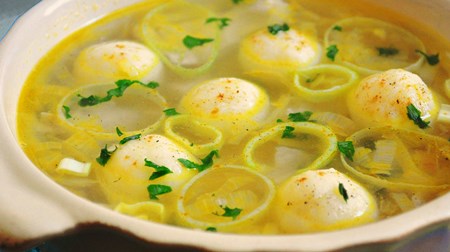 kycklingsoppa med dumplings - recept med ett foto