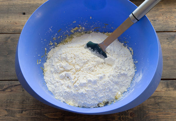 Lätt recept: hemlagad citronkaka