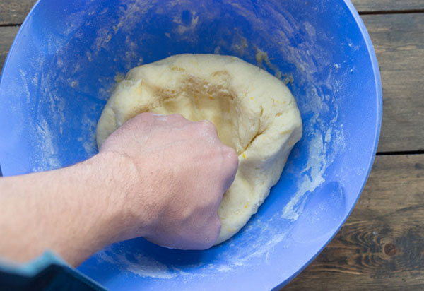 Lätt recept: hemlagad citronkaka