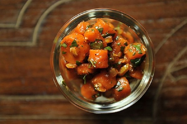 Morötter för vintern i burkar - på koreanska, lecho, sallad, dressing - mycket välsmakande recept med lök, rödbetor, peppar. Hur man behåller morötter för vintern hemma