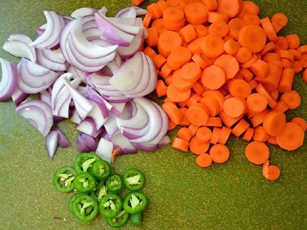 Morötter för vintern i burkar - på koreanska, lecho, sallad, dressing - mycket välsmakande recept med lök, rödbetor, peppar. Hur man behåller morötter för vintern hemma