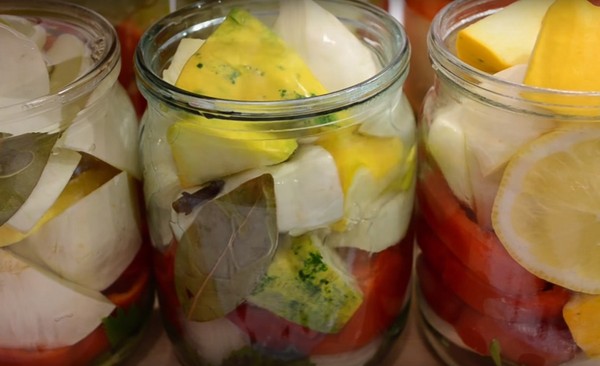 Patissons för vintern, läckra recept av ämnen "Fingers slick" i burkar - sylt, saltat, utan sterilisering