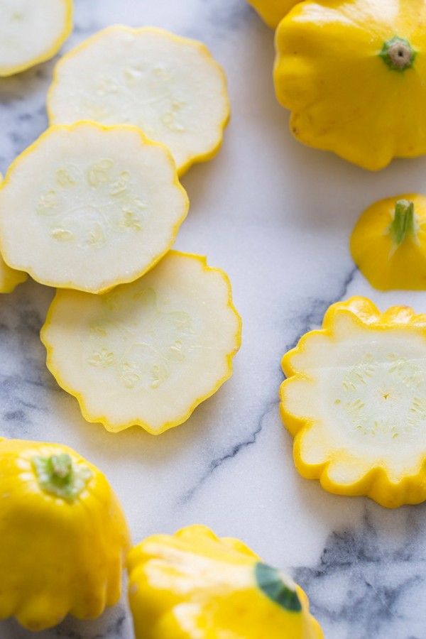 Patissons för vintern, läckra recept av ämnen "Fingers slick" i burkar - sylt, saltat, utan sterilisering Patissons för vintern, läckra recept av ämnen "Fingers slick" i burkar - sylt, saltat, utan sterilisering