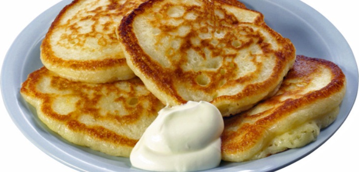 fritters på en tallrik