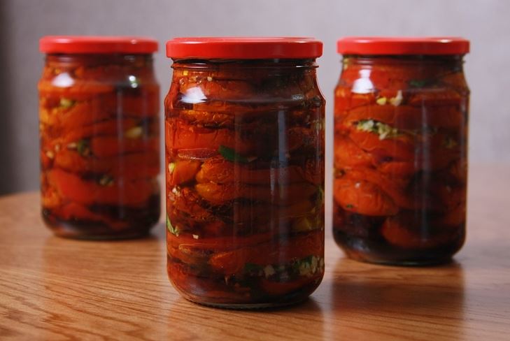 Tomater på koreanska för vintern